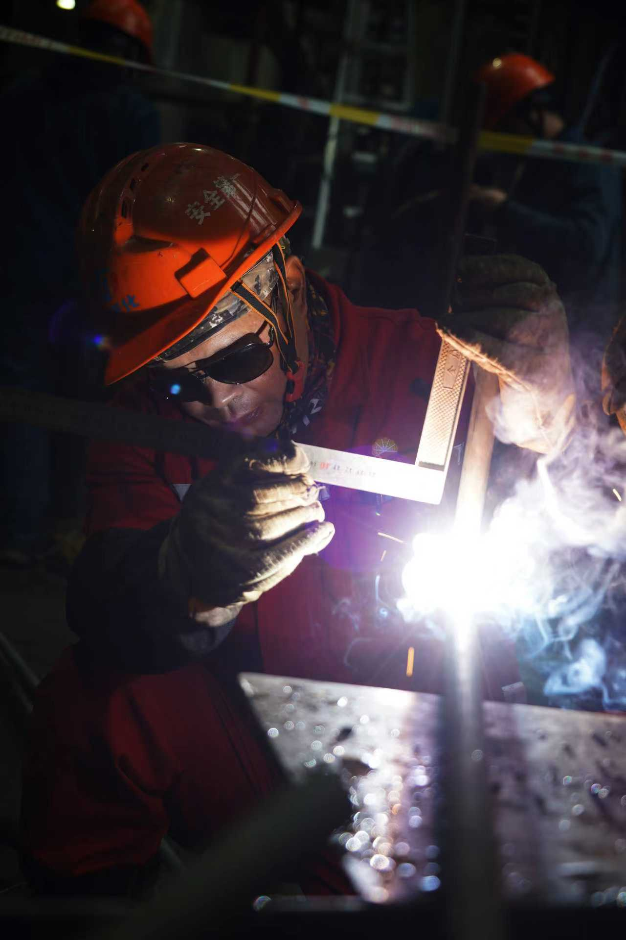 星光奮進(jìn)路 方圓紅旗耀 ——弘旭公司十二月攻堅紀(jì)實(圖6)