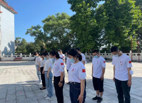 弘旭團總支國慶“緬懷先烈，不忘初心”主題團日活動